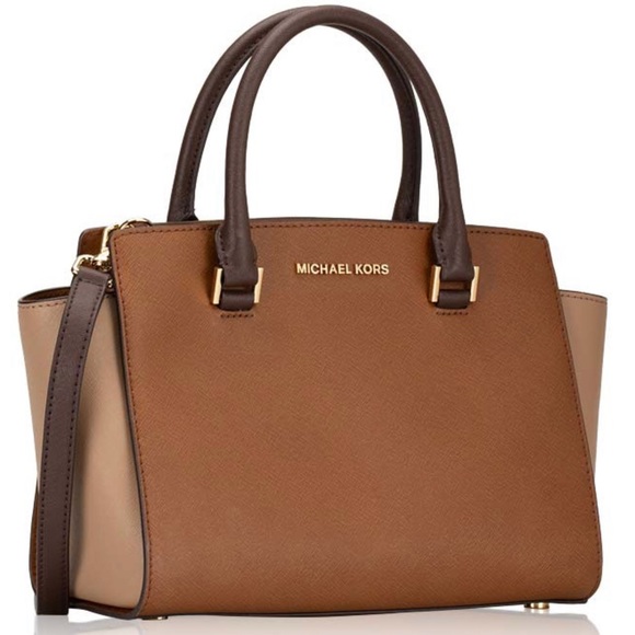 Michael Kors Handbags - 🌸 Michael Kors NEW Leather Selma Satchel Brown M